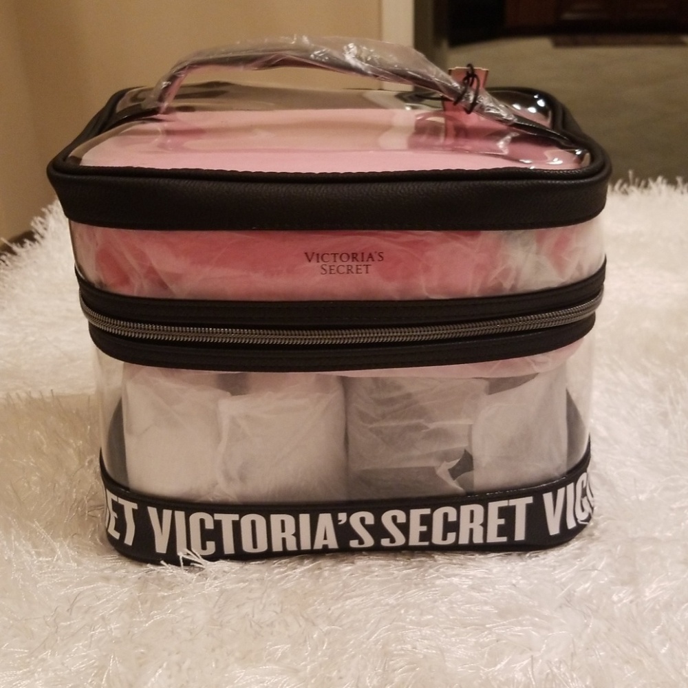 **NWT** Victoria's Secret 4-in-1 Beauty Bag Set